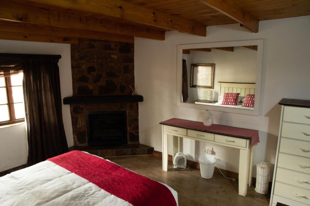 Critchley Hackle - Managers Cottage Dullstroom Exterior foto